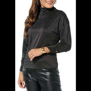 LB70 by Lloyd Boston Women's Draped Drama Dolman Top Black - Regular